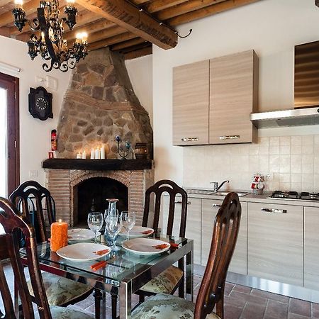 Vacation Home Tuscany Filettole 3 แวคกิอาโน ภายนอก รูปภาพ