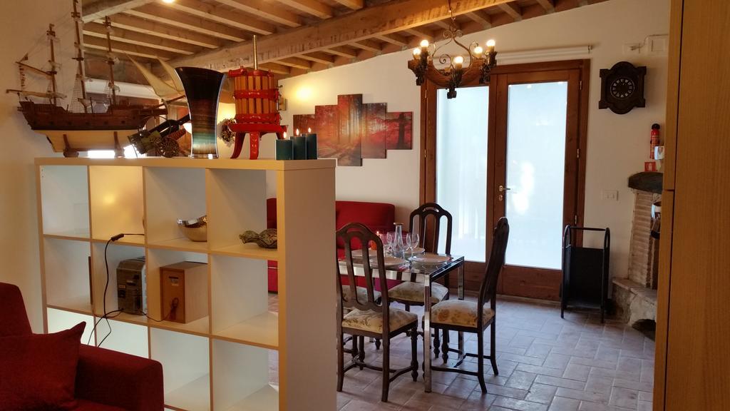 Vacation Home Tuscany Filettole 3 แวคกิอาโน ภายนอก รูปภาพ